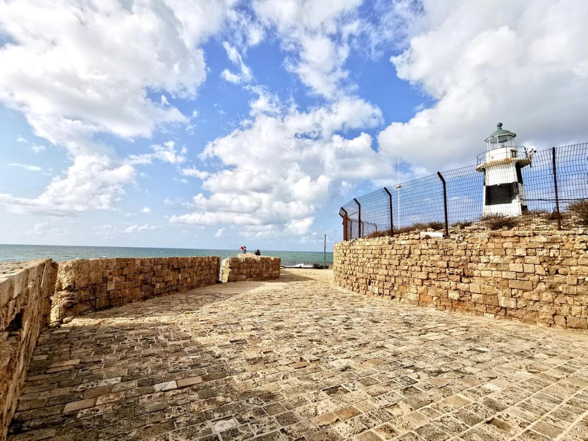 Unique Crusader Apartment In Old Acre Exterior photo